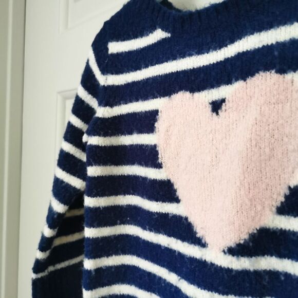 5/$10 Carter's sweater size 18 m - Picture 2 of 4